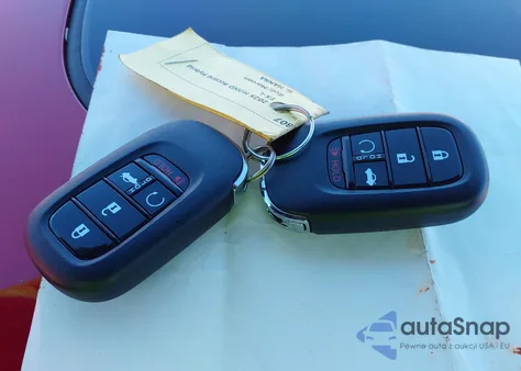 2025 Honda Accord Hybrid Ex-L z USA, uszkodzony, nr VIN 1HGCY2F64SA001728